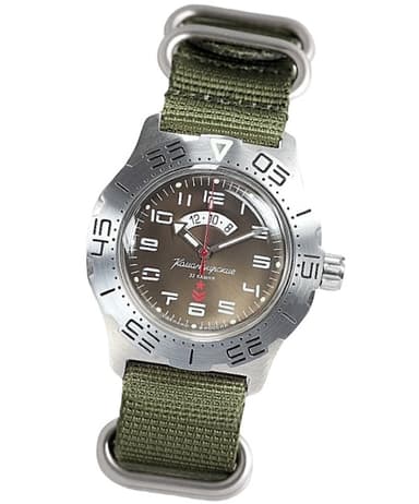 VOSTOK KOMANDIRSKIE K-35 mit zusätzlicher 24-Std.-Anzeige (350755)